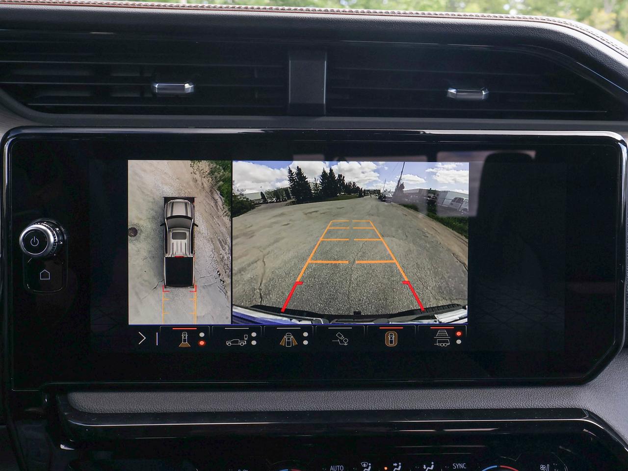 2026 GMC Sierra 1500 AT4 Photo