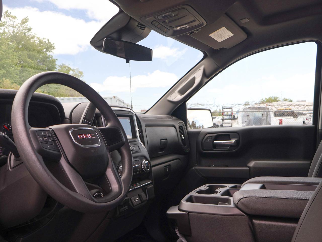 2026 GMC Sierra 1500 PRO Photo