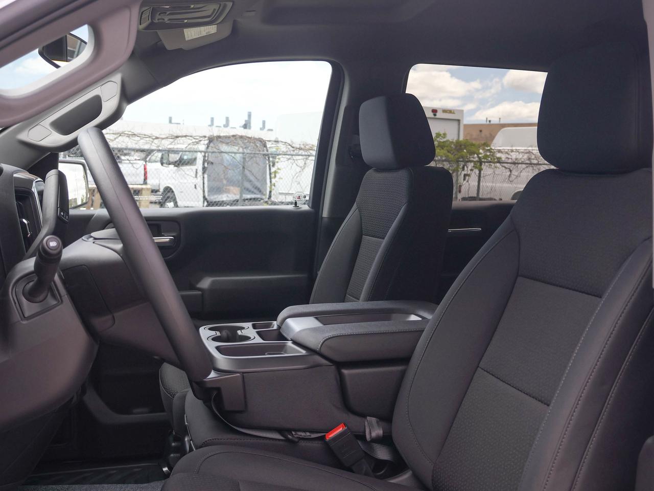 2026 GMC Sierra 1500 PRO Photo