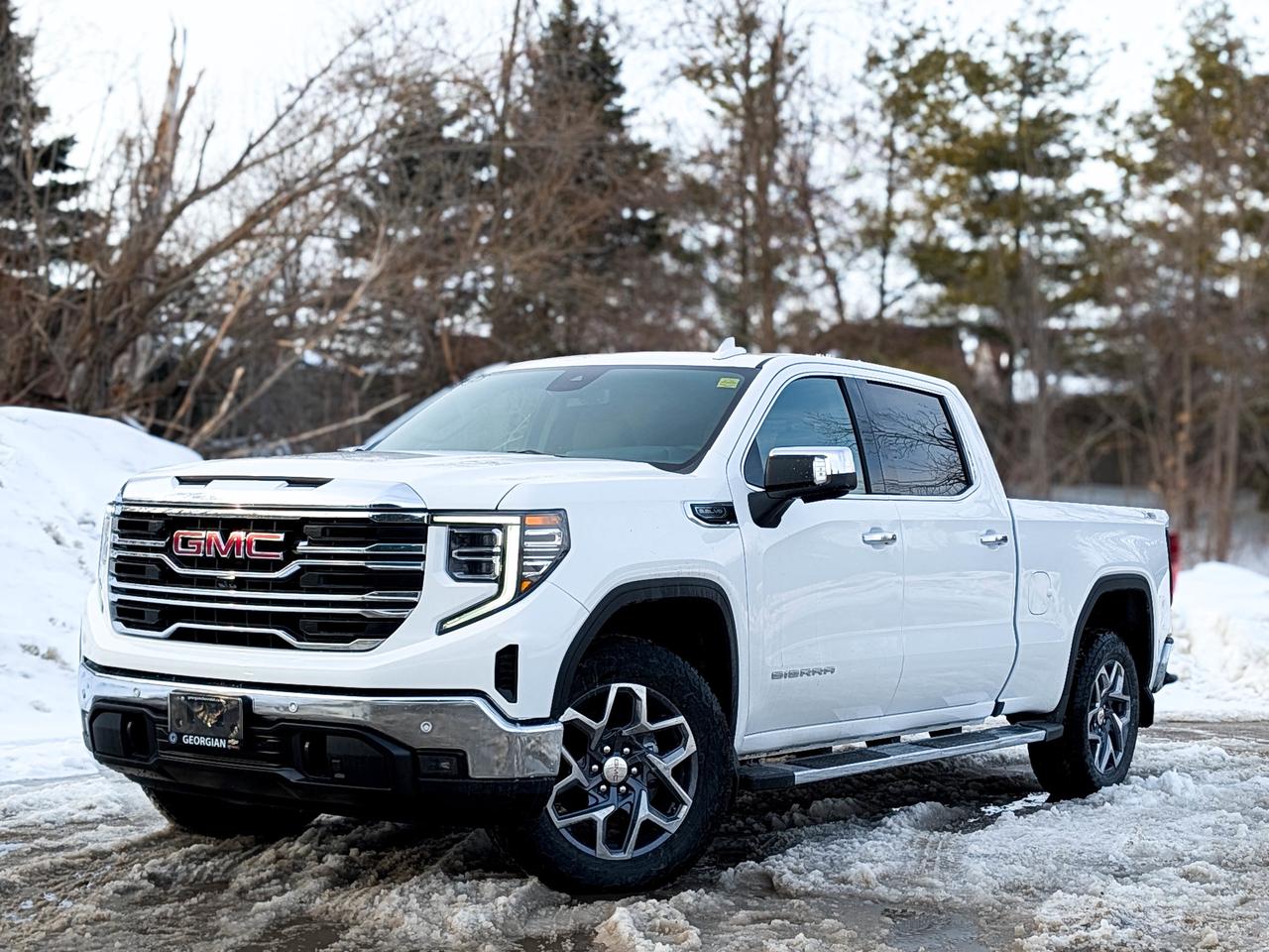 2026 GMC Sierra 1500 SLT Photo
