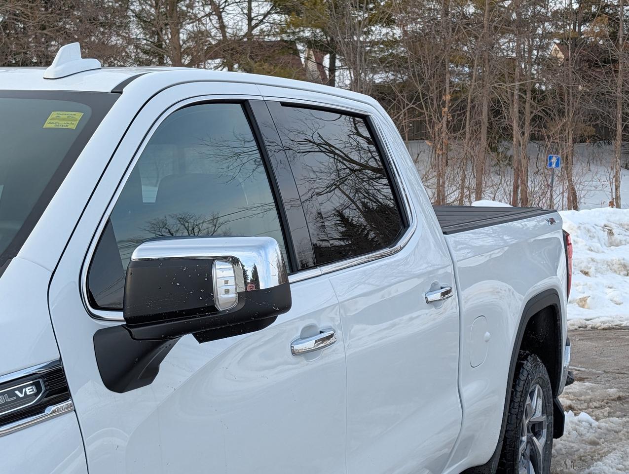 2026 GMC Sierra 1500 SLT Photo