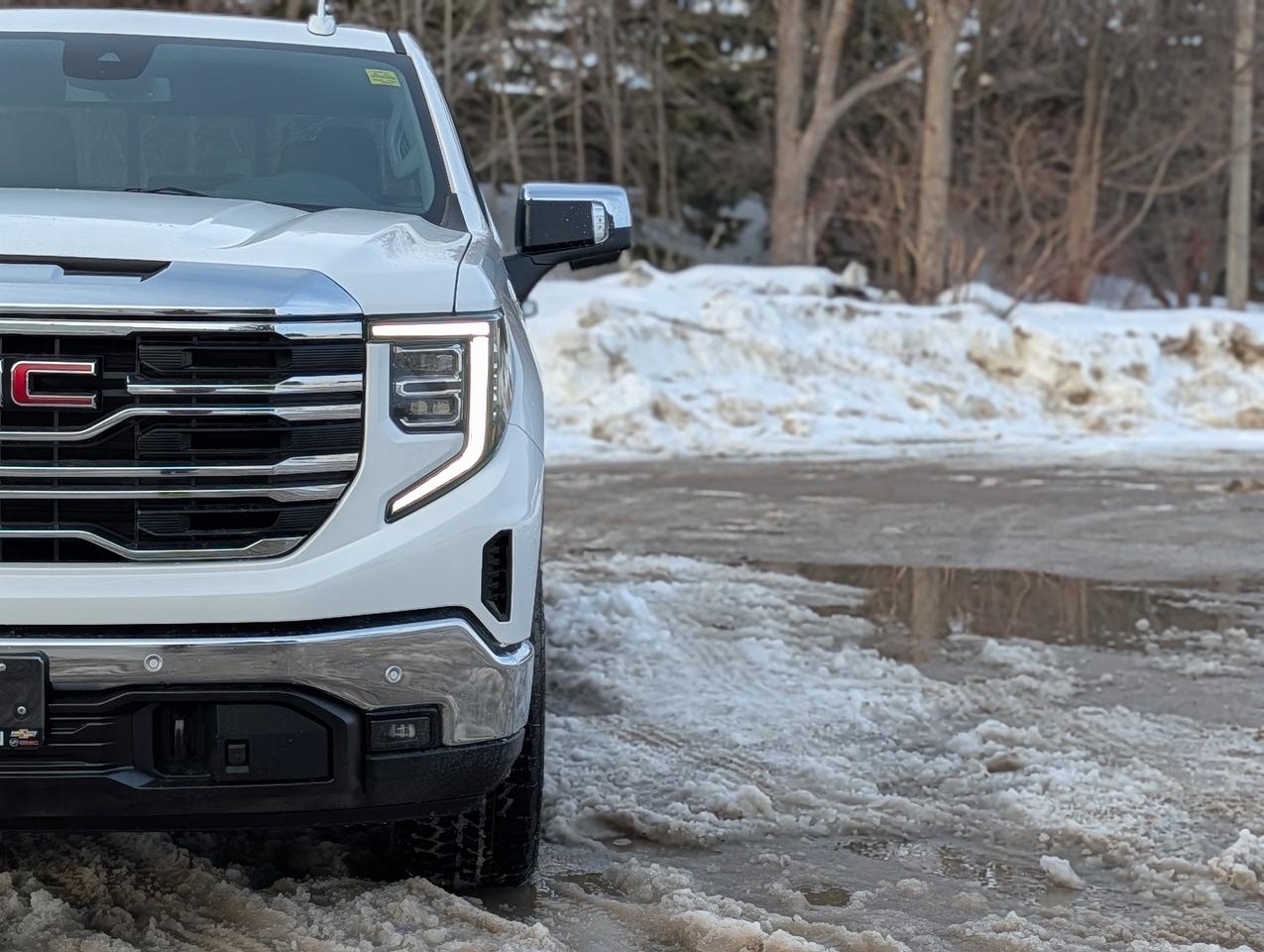2026 GMC Sierra 1500 SLT Photo