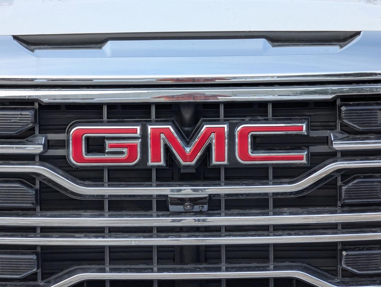 2026 GMC Sierra 1500 SLT Photo