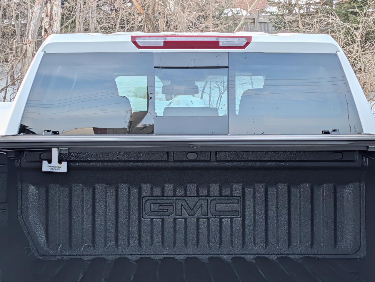 2026 GMC Sierra 1500 SLT Photo