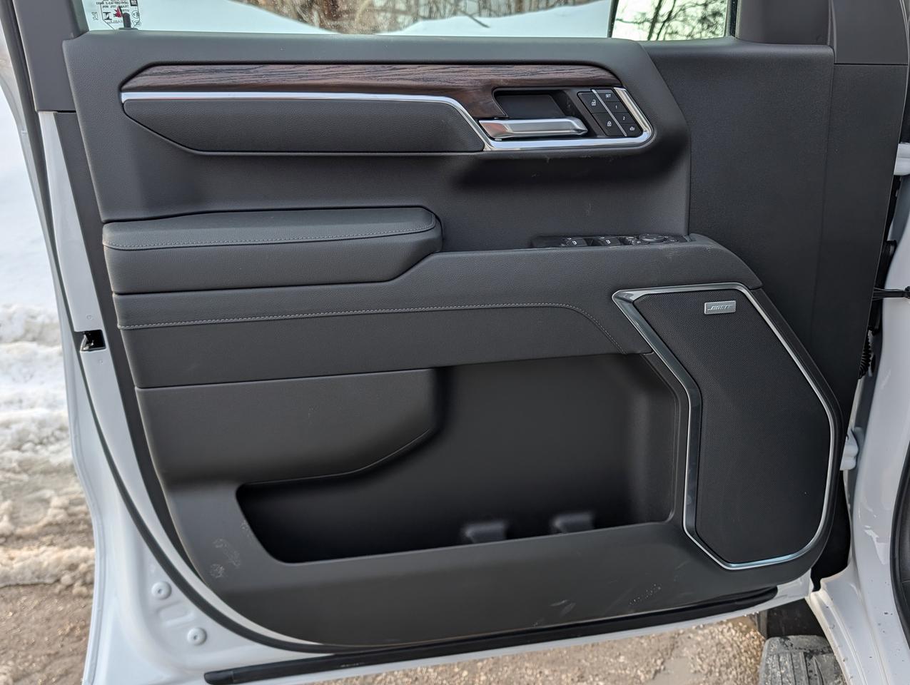 2026 GMC Sierra 1500 SLT Photo