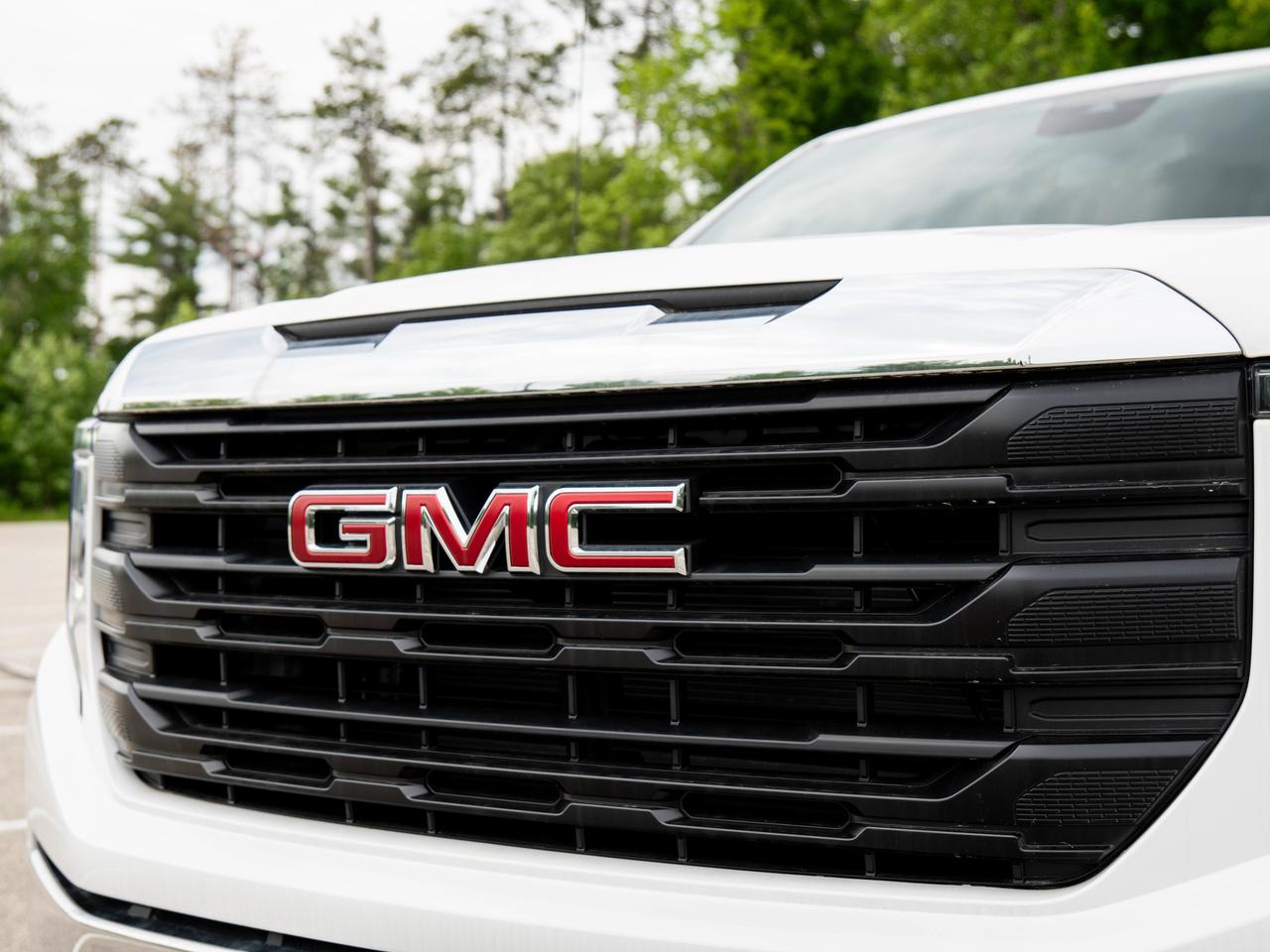 2026 GMC Sierra 1500 PRO Photo