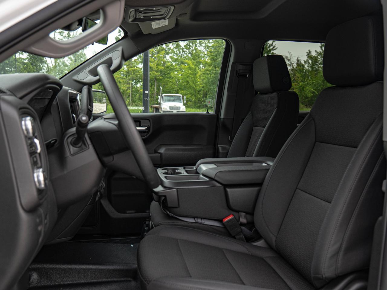 2026 GMC Sierra 1500 PRO Photo