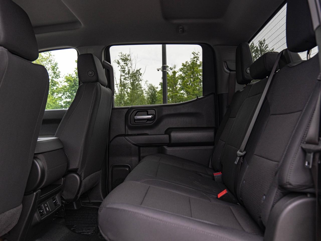 2026 GMC Sierra 1500 PRO Photo