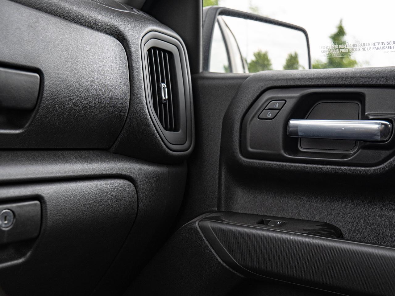 2026 GMC Sierra 1500 PRO Photo