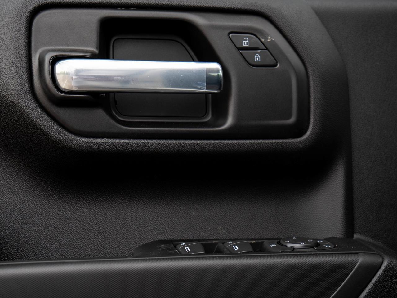 2026 GMC Sierra 1500 PRO Photo