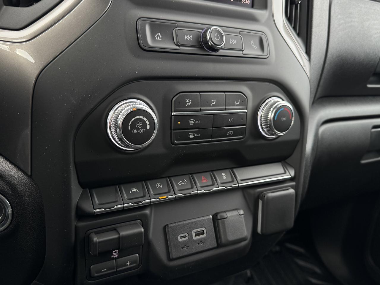 2026 GMC Sierra 1500 PRO Photo