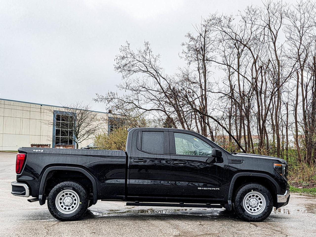 2026 GMC Sierra 1500 PRO Photo