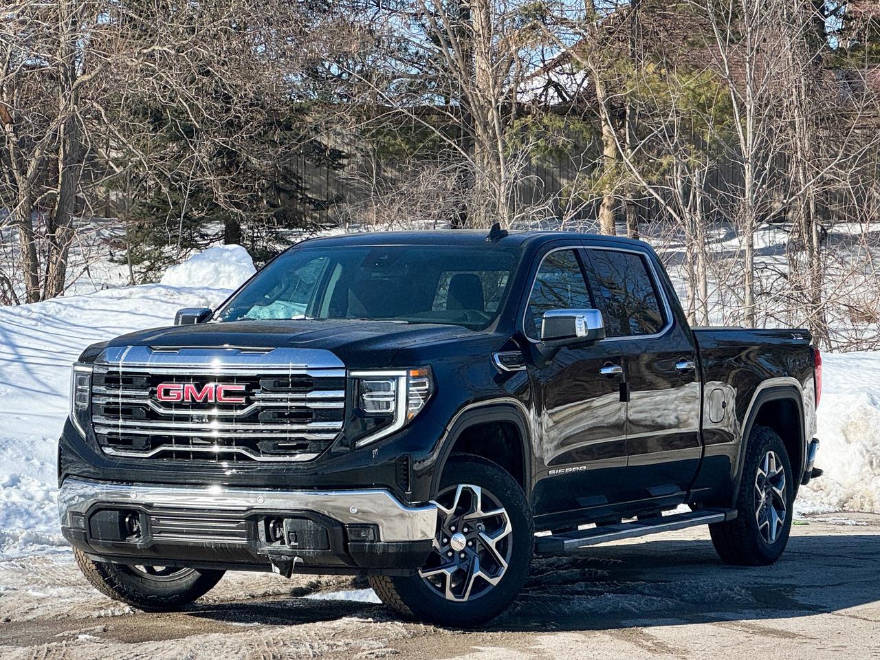 2026 GMC Sierra 1500 SLT Photo