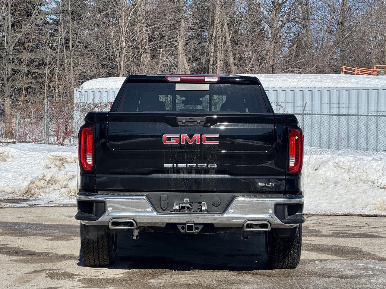 2026 GMC Sierra 1500 SLT Photo