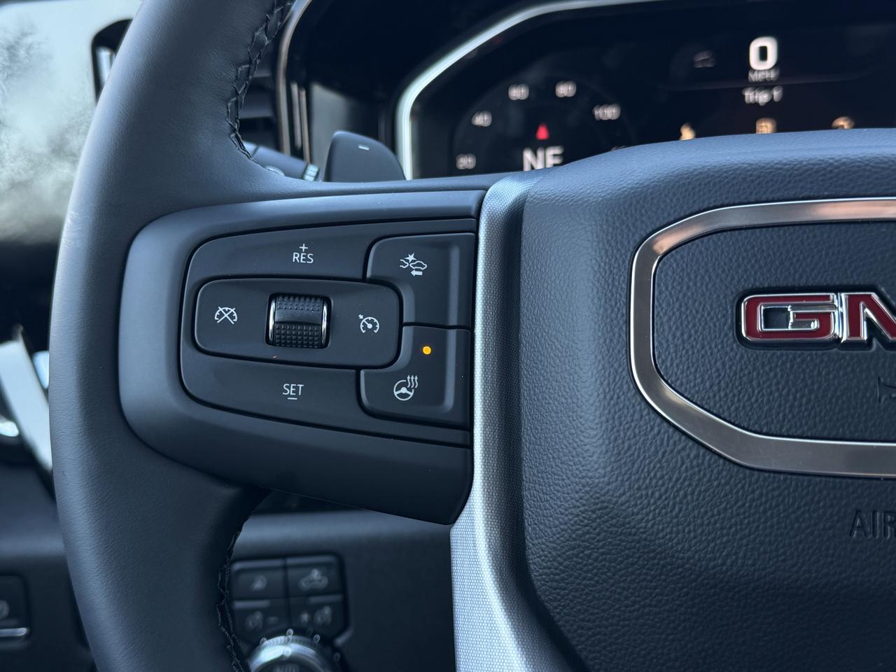 2026 GMC Sierra 1500 SLT Photo