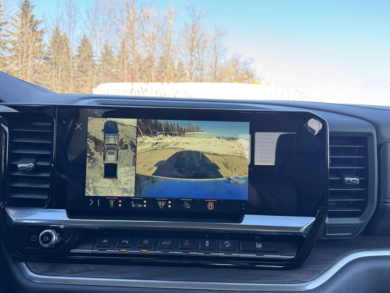 2026 GMC Sierra 1500 SLT Photo