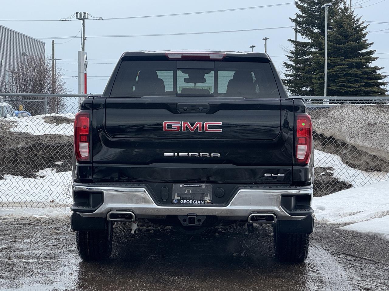 2026 GMC Sierra 1500 SLE Photo