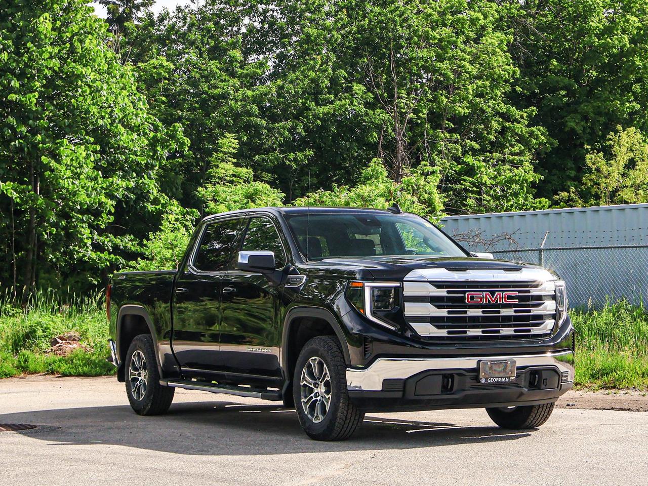 2026 GMC Sierra 1500 SLE Photo