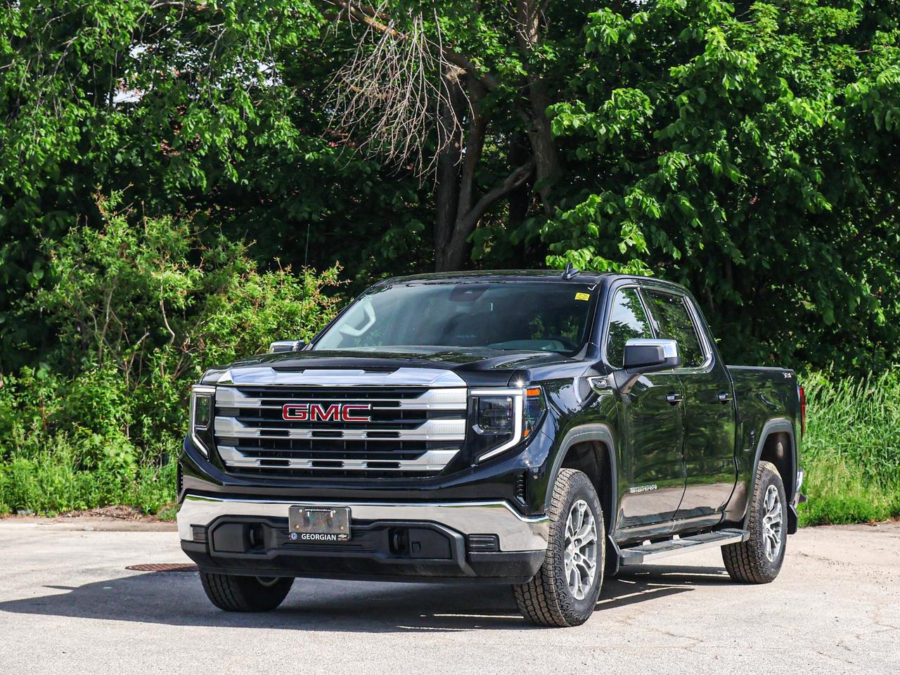 2026 GMC Sierra 1500 SLE Photo