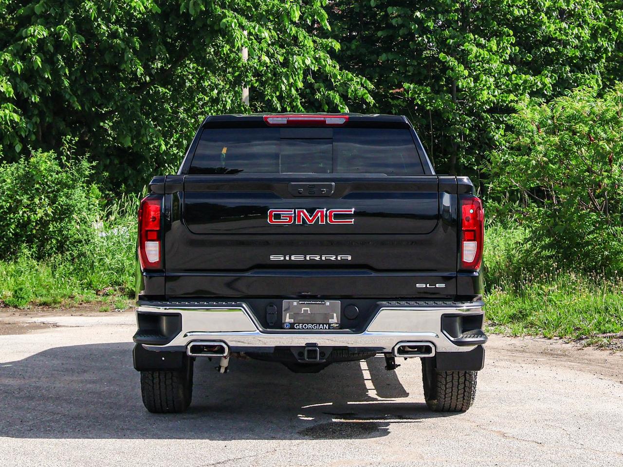 2026 GMC Sierra 1500 SLE Photo