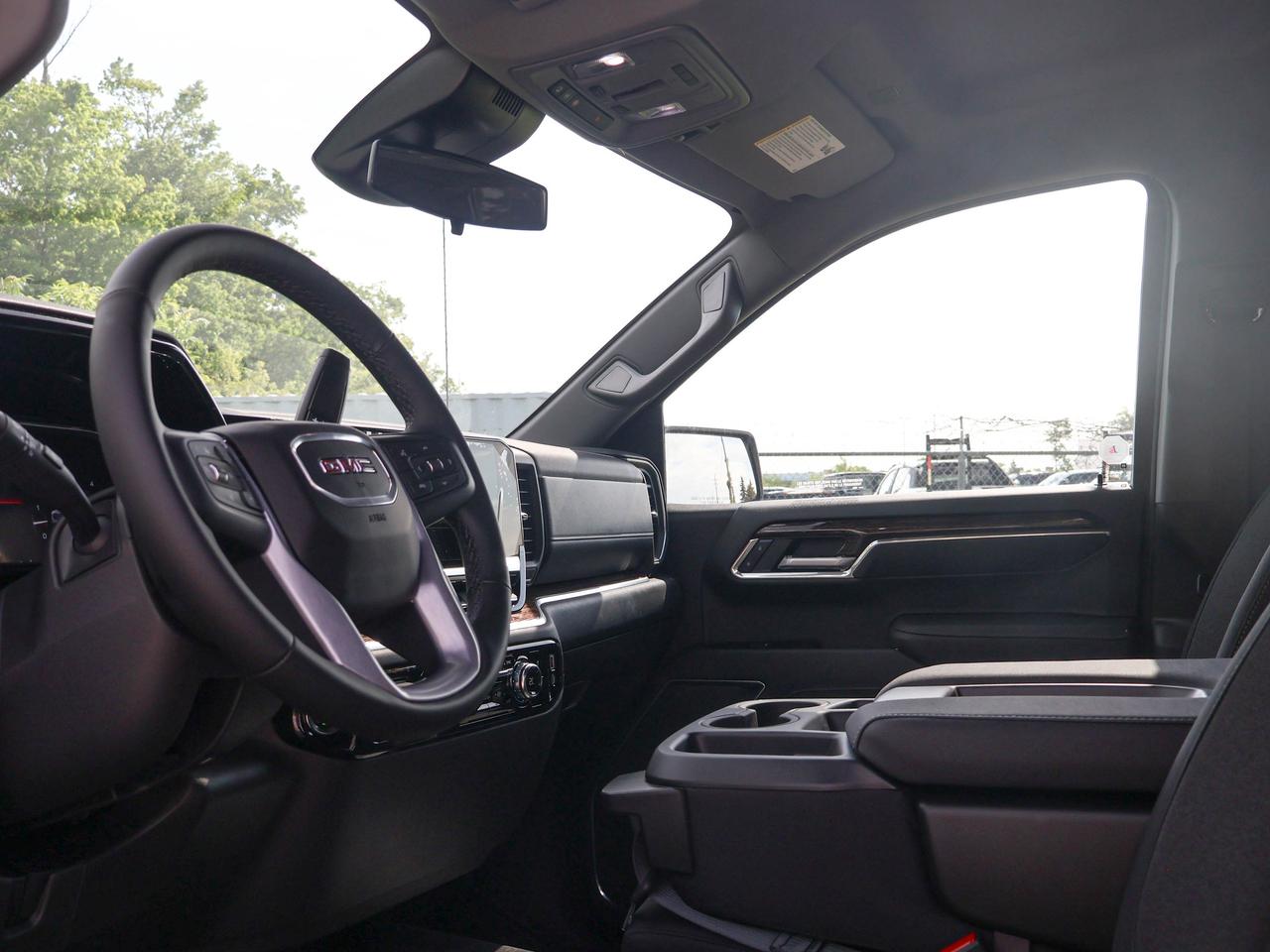 2026 GMC Sierra 1500 SLE Photo