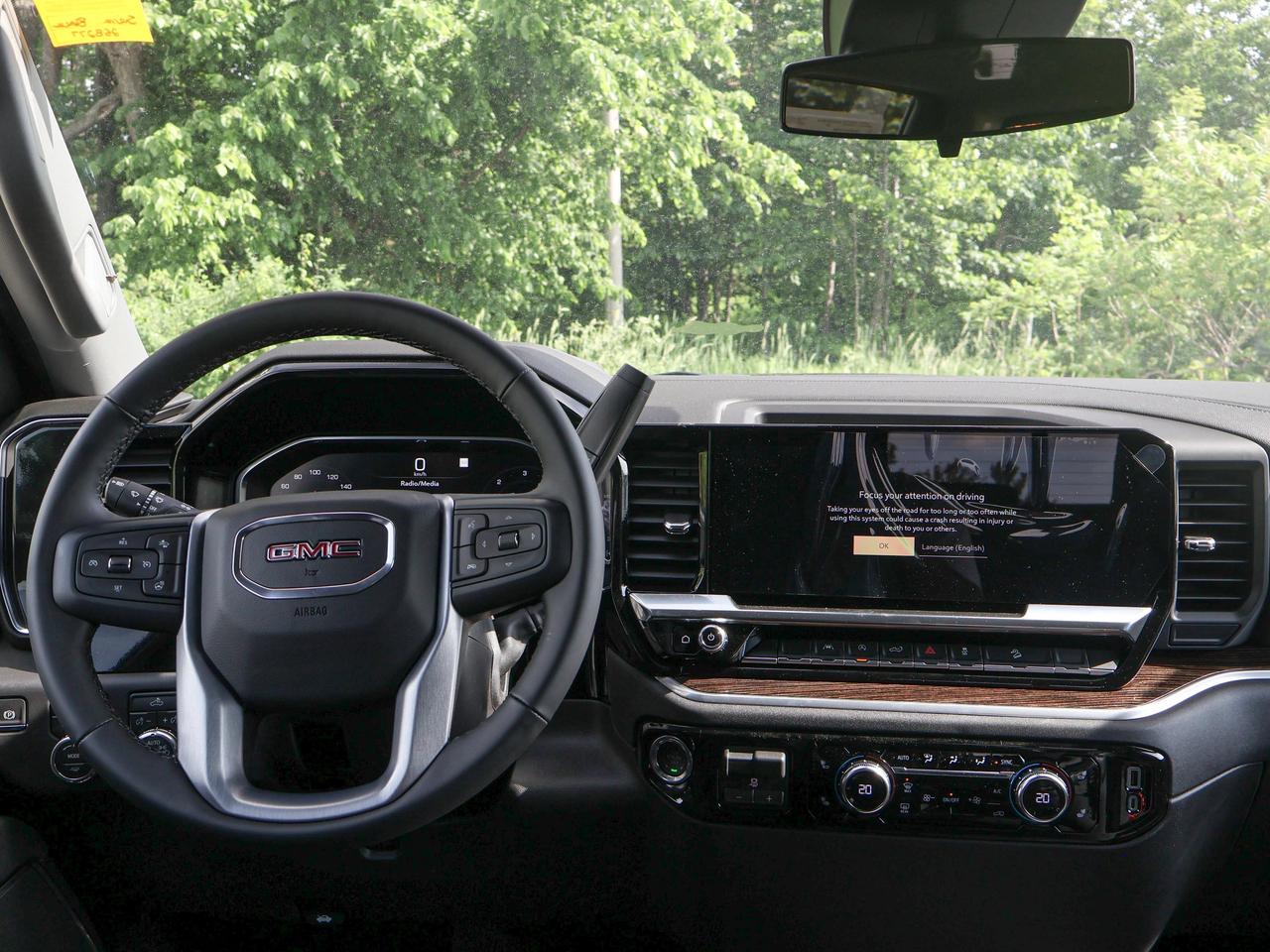 2026 GMC Sierra 1500 SLE Photo