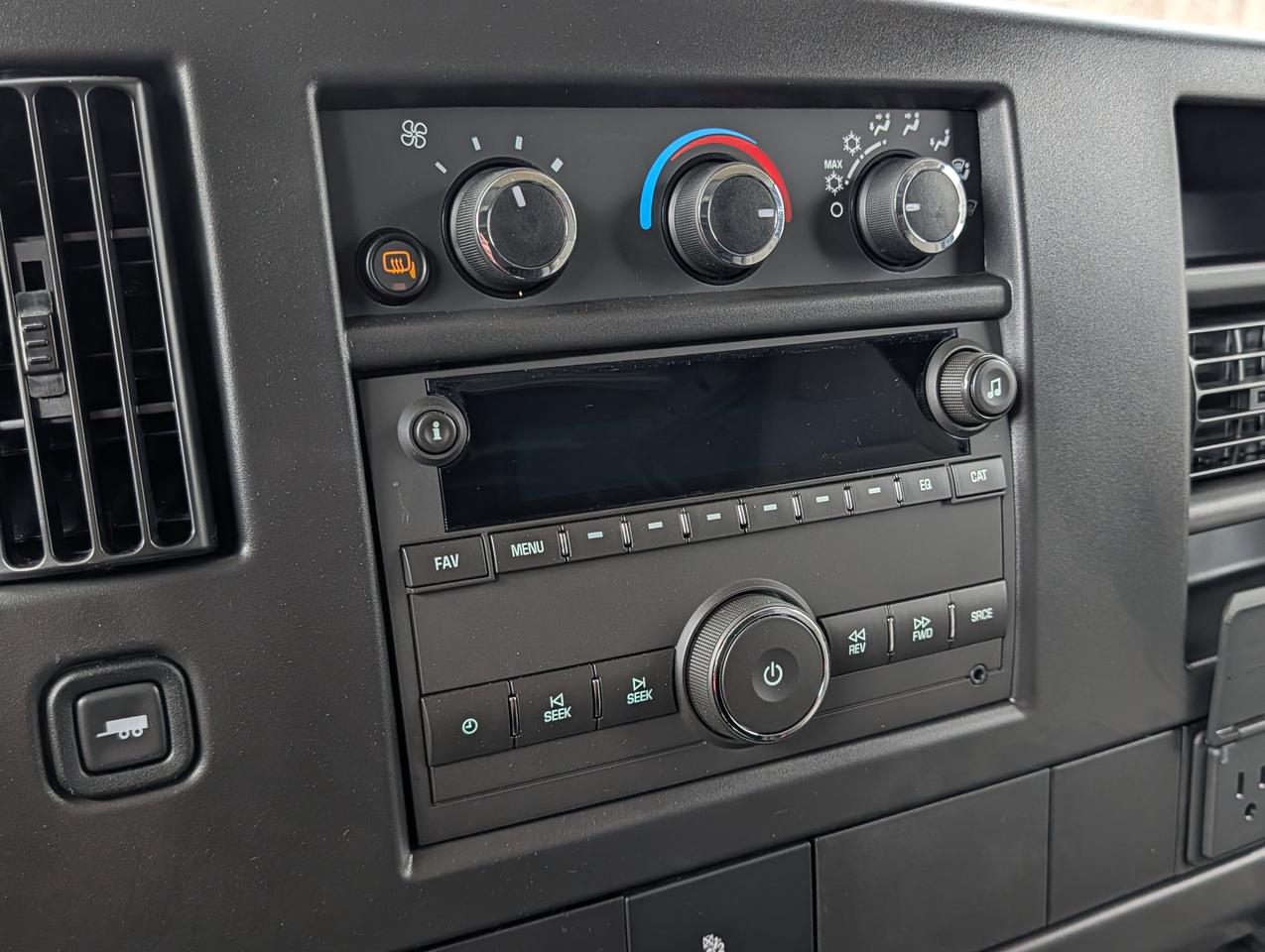 2026 Chevrolet Express Cargo Van  Photo