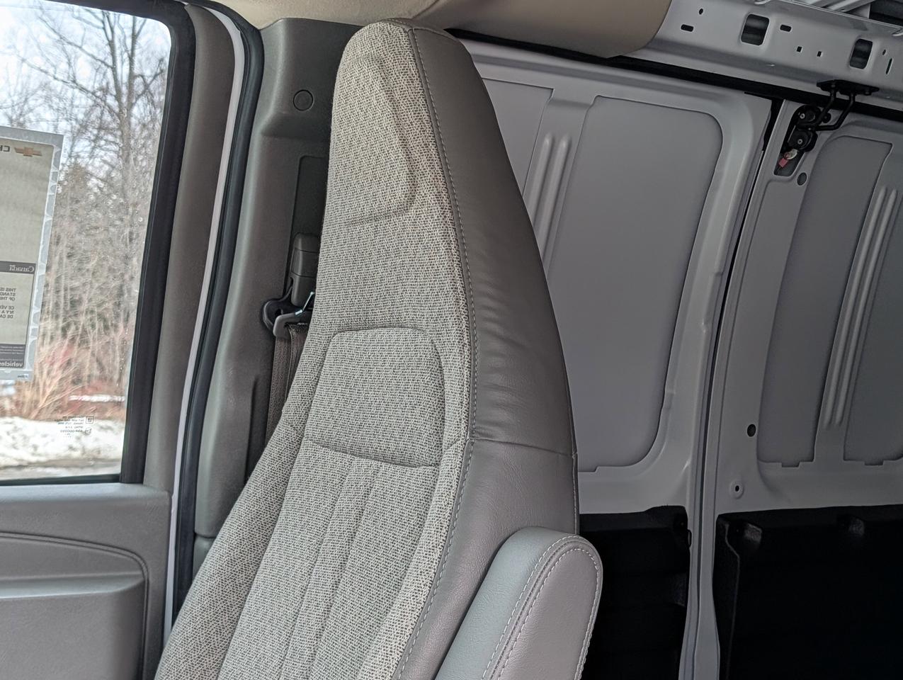 2026 Chevrolet Express Cargo Van  Photo