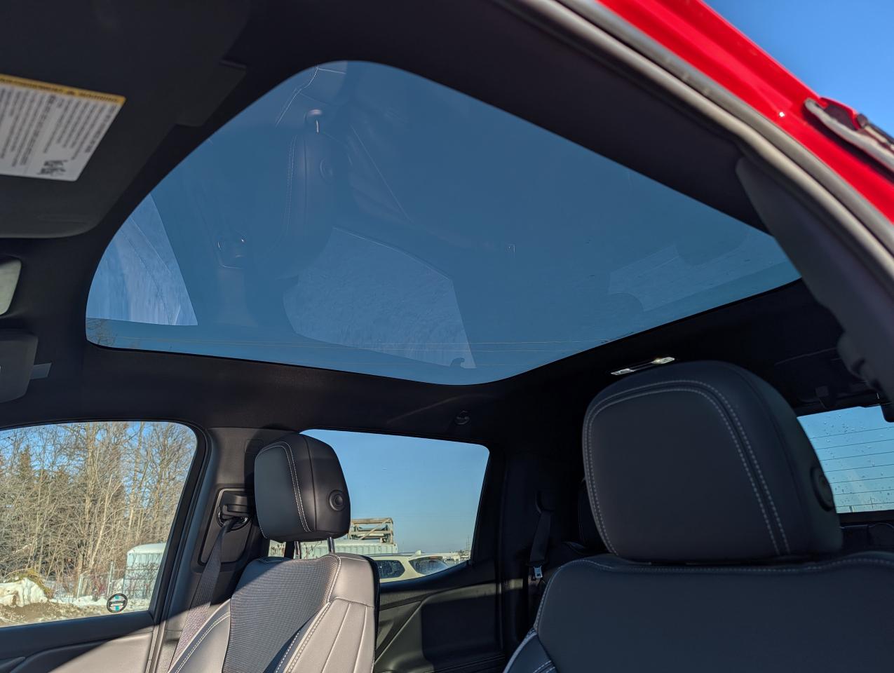 2025 Chevrolet Silverado EV Extended Range LT Photo