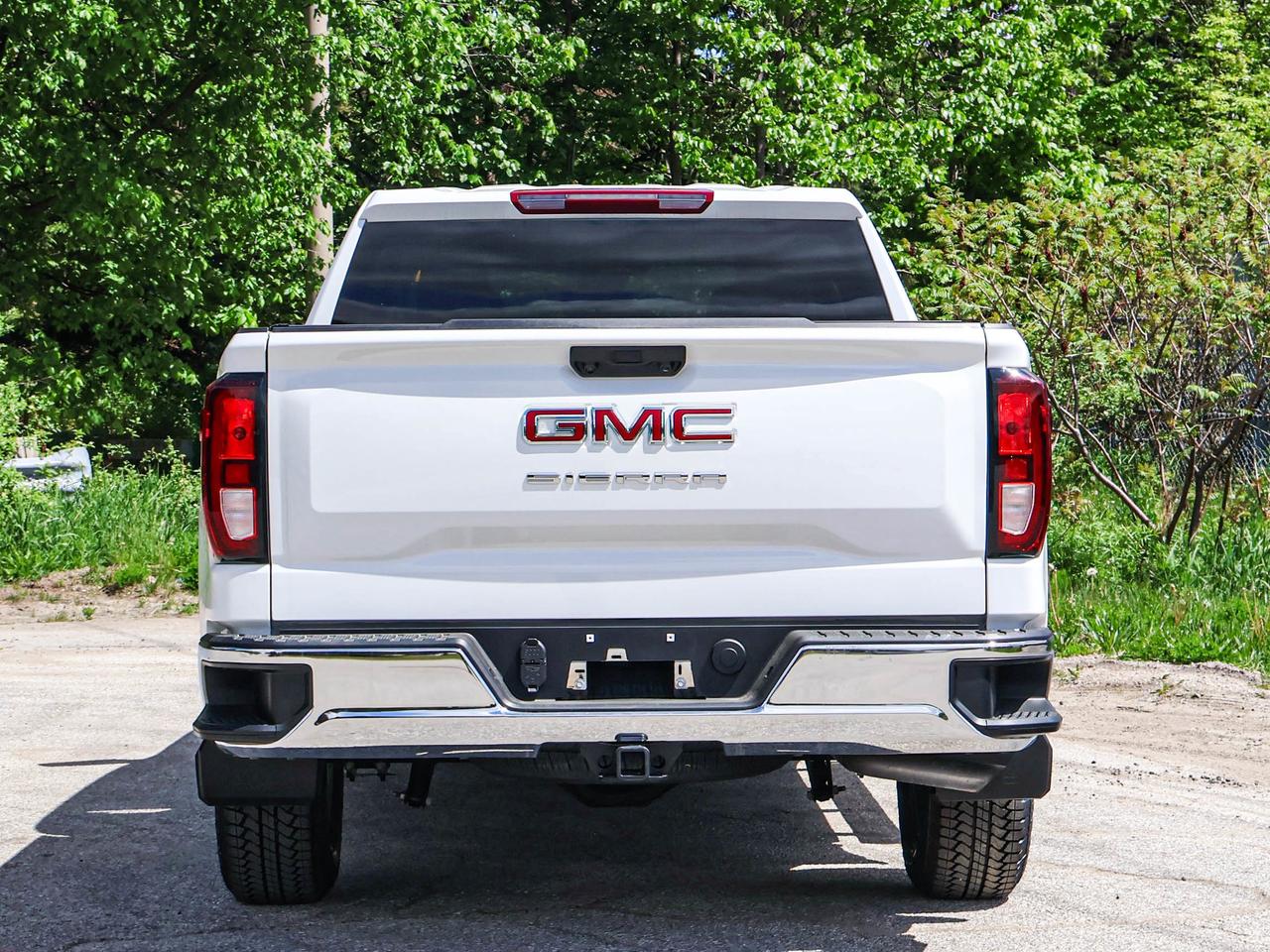 2026 GMC Sierra 1500 PRO Photo