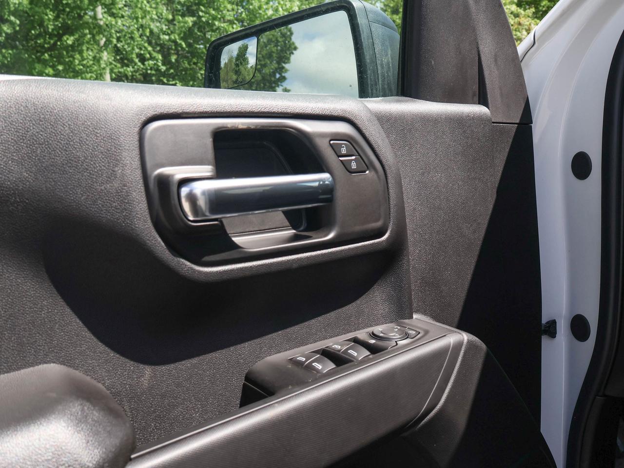2026 GMC Sierra 1500 PRO Photo