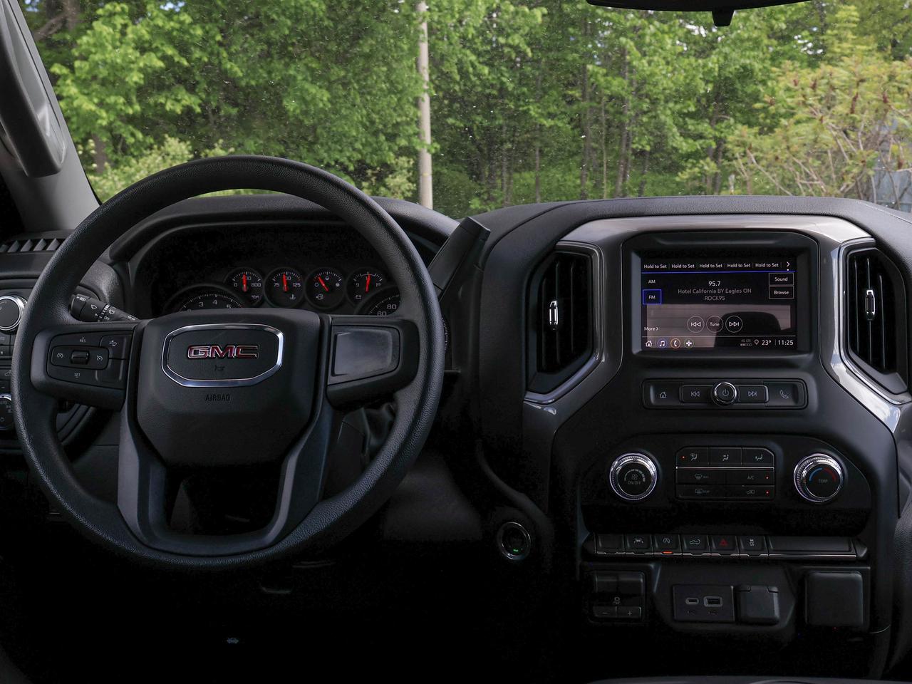 2026 GMC Sierra 1500 PRO Photo