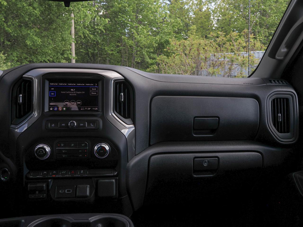 2026 GMC Sierra 1500 PRO Photo