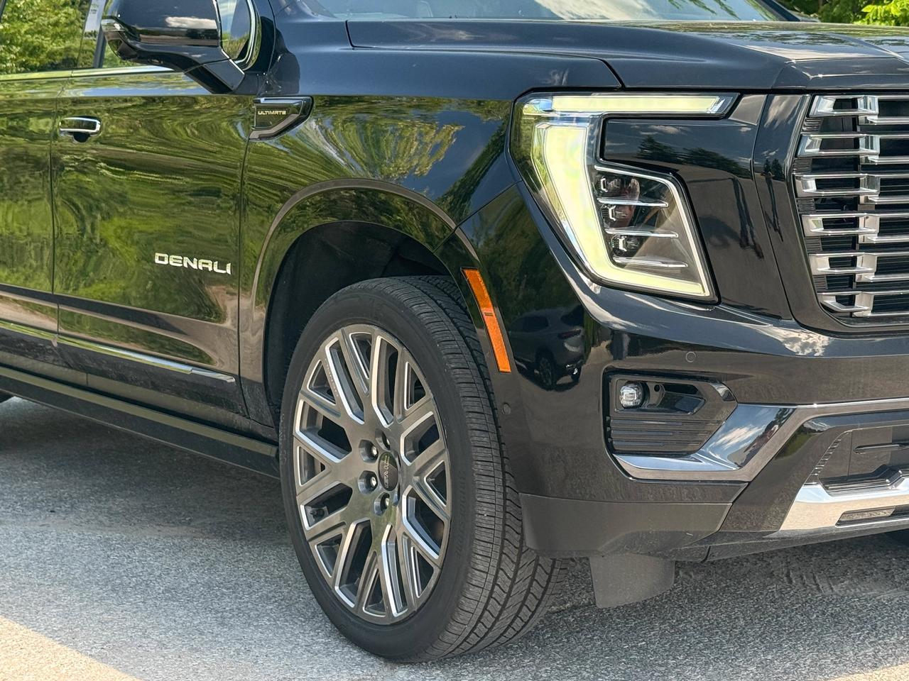 2026 GMC Yukon XL Denali Ultimate Photo