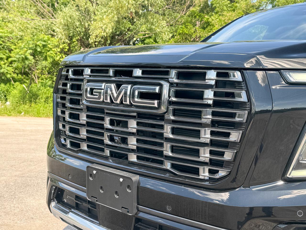 2026 GMC Yukon XL Denali Ultimate Photo