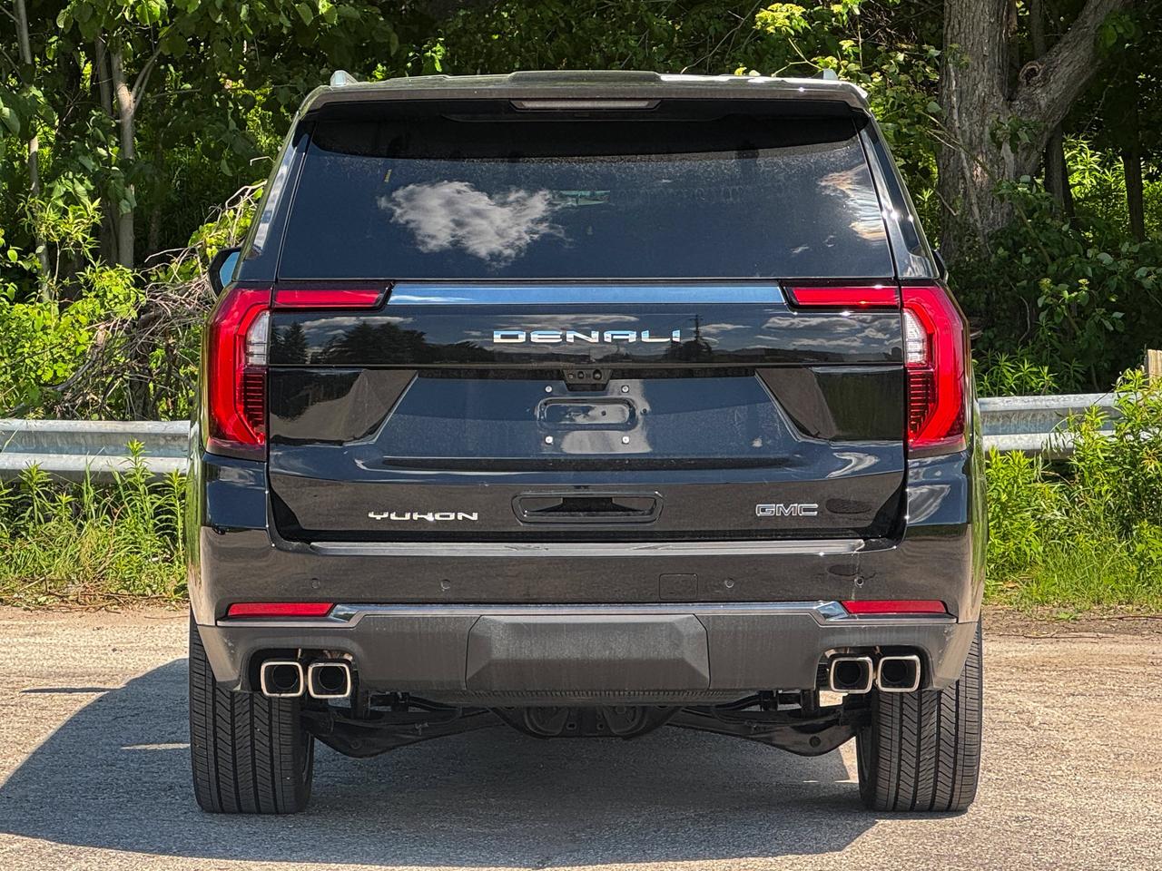 2026 GMC Yukon XL Denali Ultimate Photo