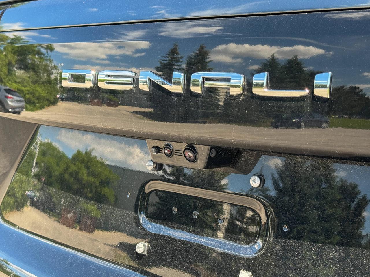 2026 GMC Yukon XL Denali Ultimate Photo