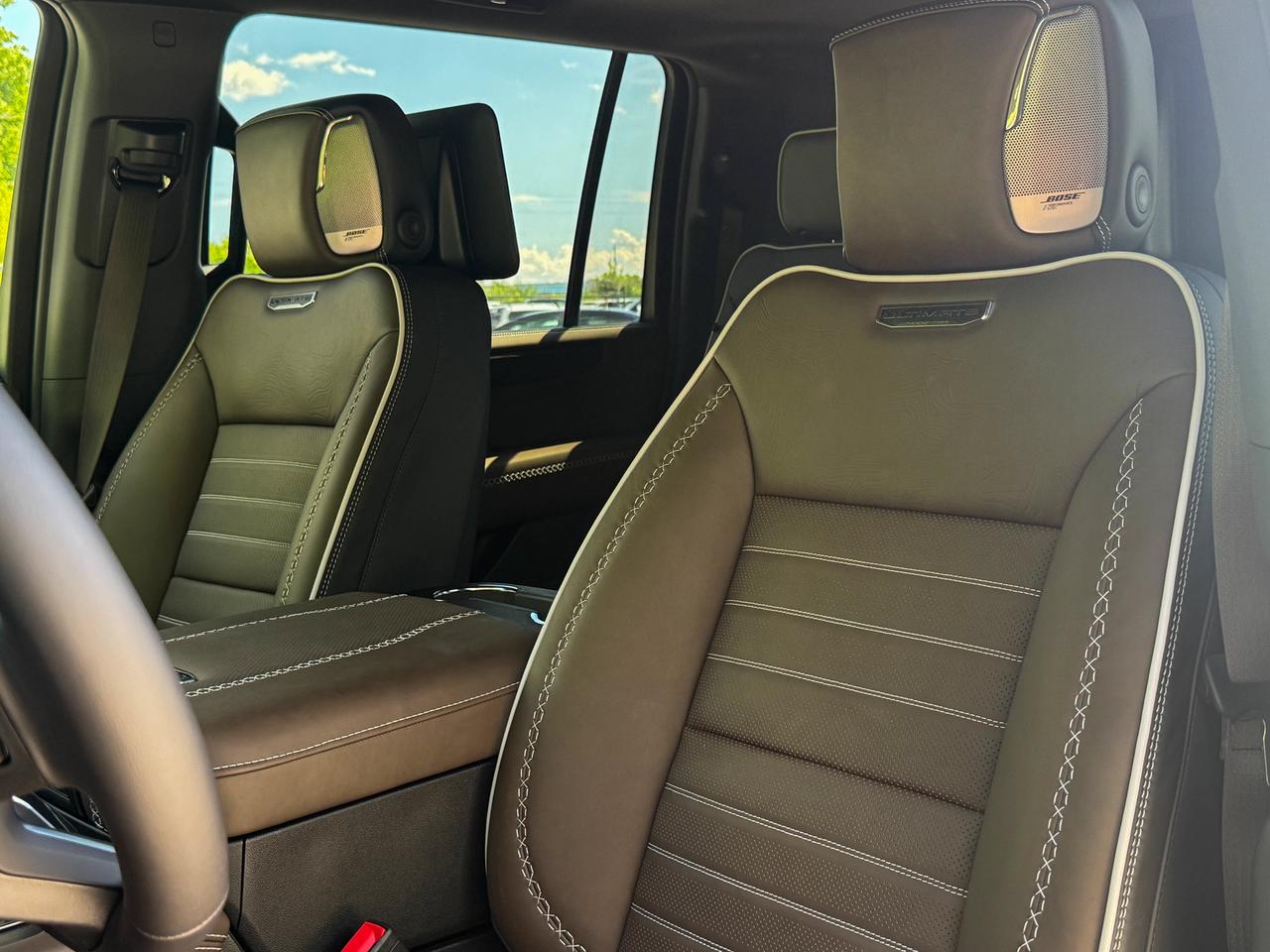 2026 GMC Yukon XL Denali Ultimate Photo