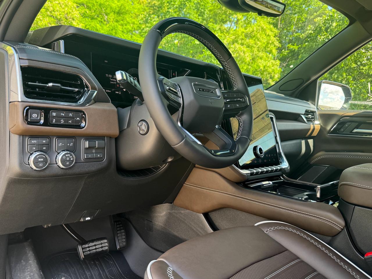 2026 GMC Yukon XL Denali Ultimate Photo