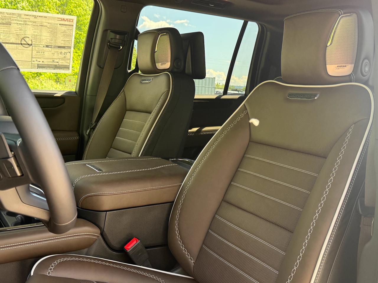 2026 GMC Yukon XL Denali Ultimate Photo