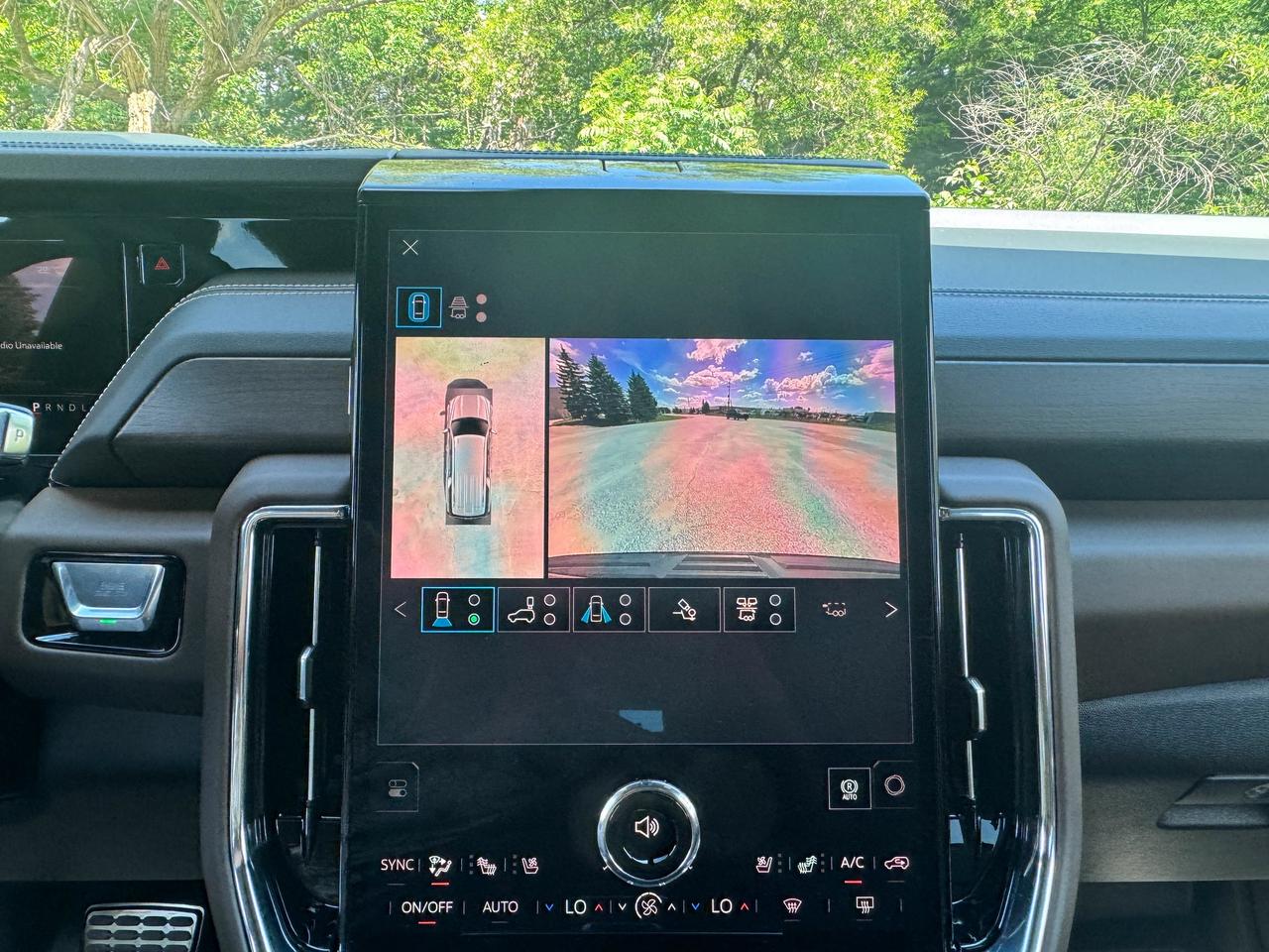2026 GMC Yukon XL Denali Ultimate Photo