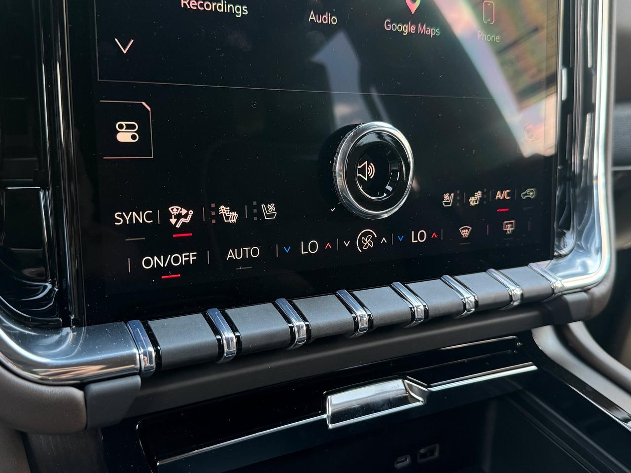 2026 GMC Yukon XL Denali Ultimate Photo
