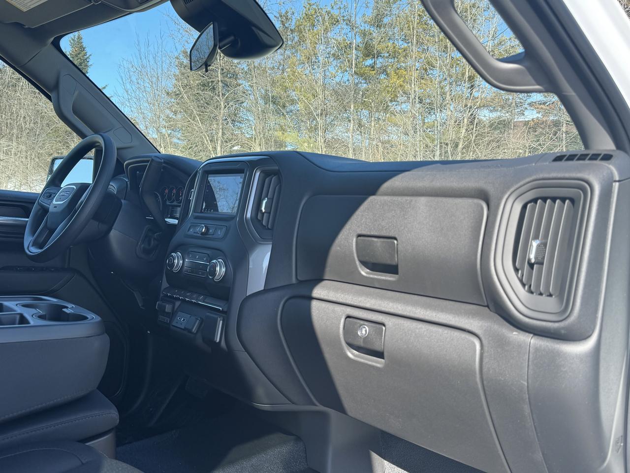 2026 GMC Sierra 1500 PRO Photo