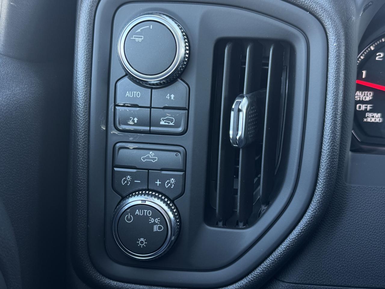 2026 GMC Sierra 1500 PRO Photo