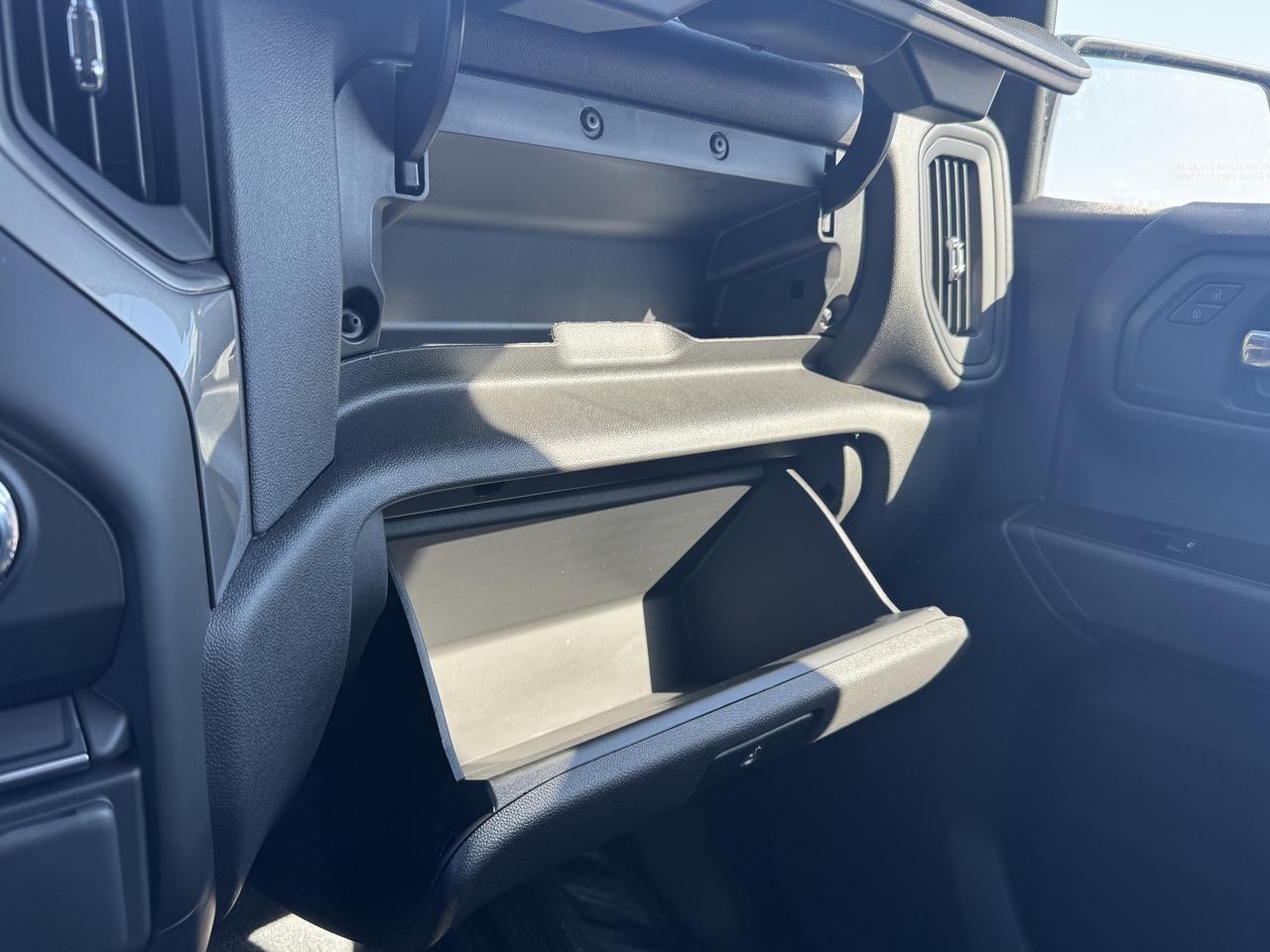 2026 GMC Sierra 1500 PRO Photo