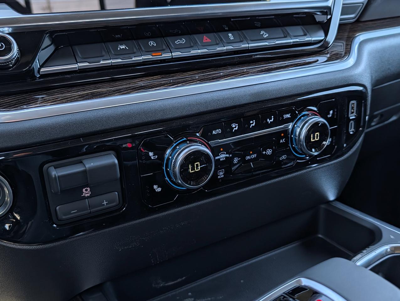 2026 GMC Sierra 1500 ELEVATION Photo