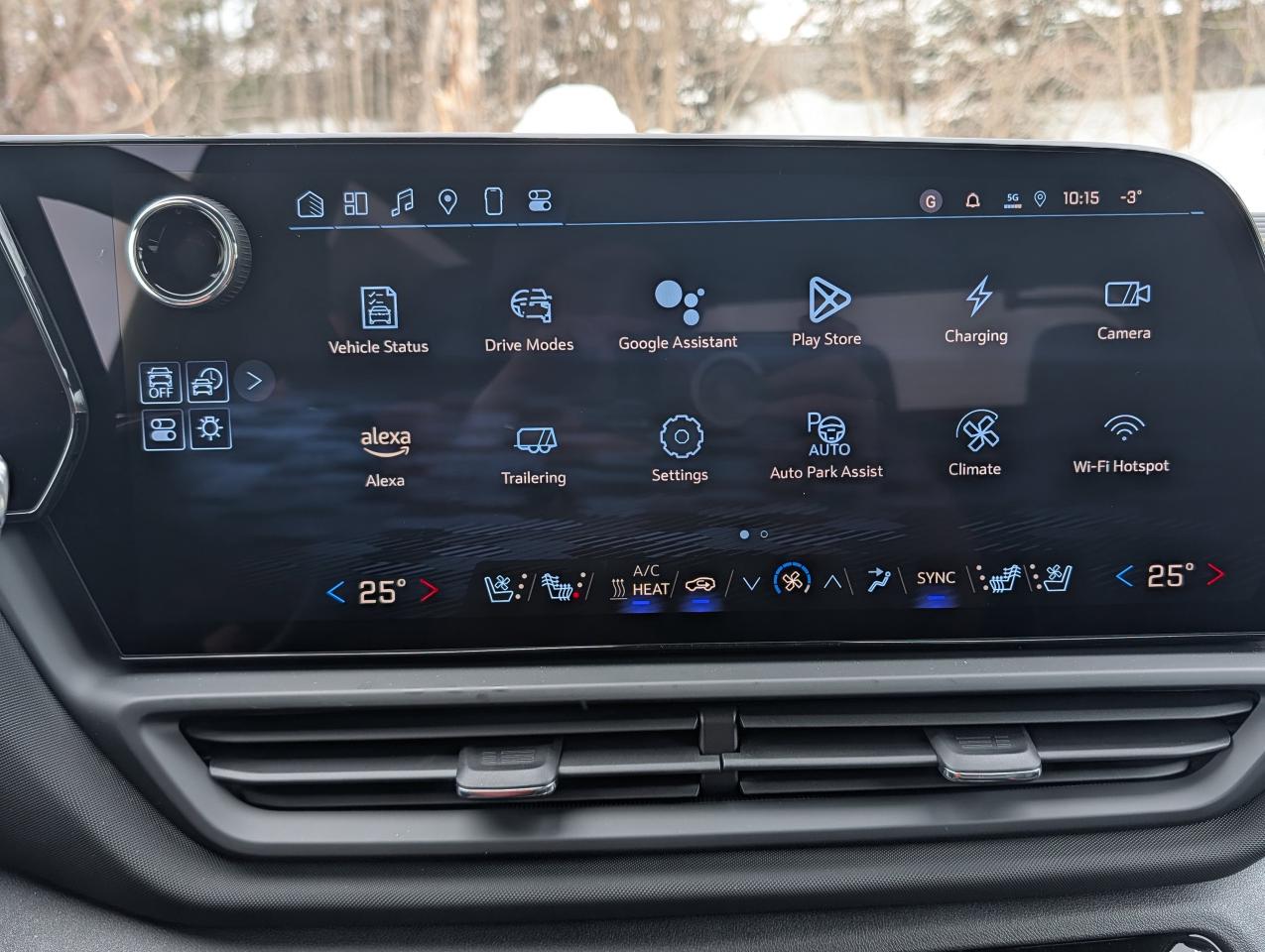 2025 Chevrolet Silverado EV Extended Range LT Photo