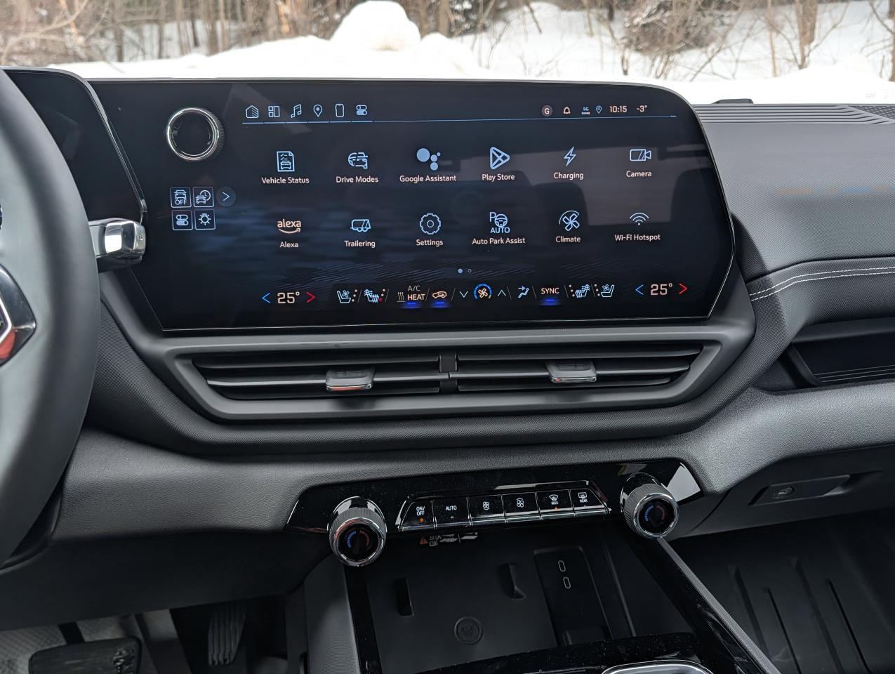 2025 Chevrolet Silverado EV Extended Range LT Photo