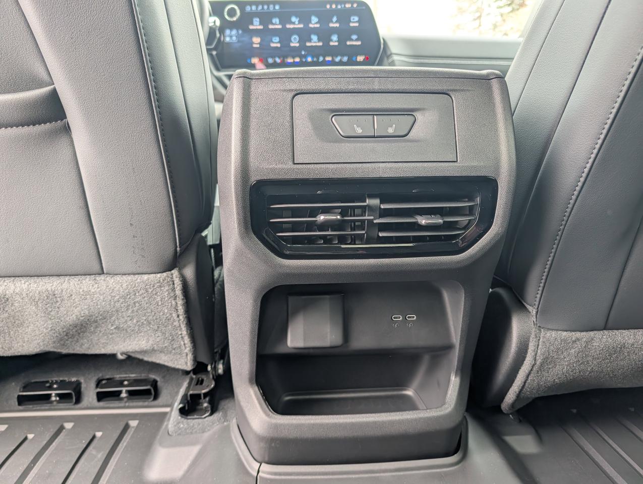 2025 Chevrolet Silverado EV Extended Range LT Photo