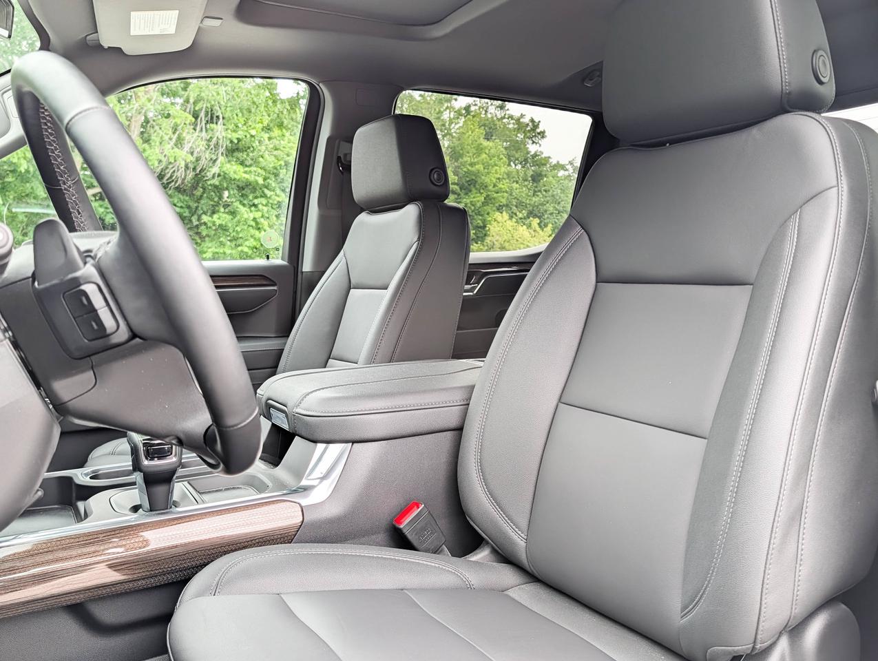 2026 Chevrolet Silverado 1500 RST Photo